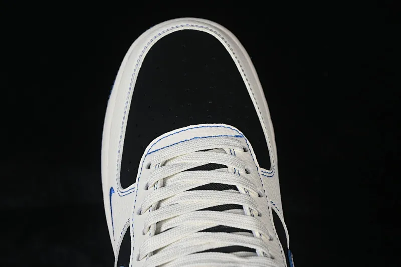 All categories Nk Air Force 1 Air Force series Nk Air Force 1 Low Air Force low-top Nike Air Force 1'07 Low White and black contrasting sapphire blue Air Force 1 low-top casual sneakers DN1688-811